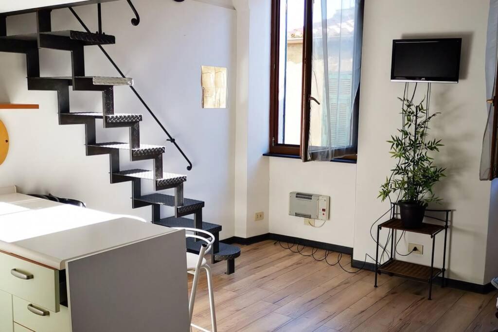 Studio Loft In The Center Sanremo For 3 People Exterior photo